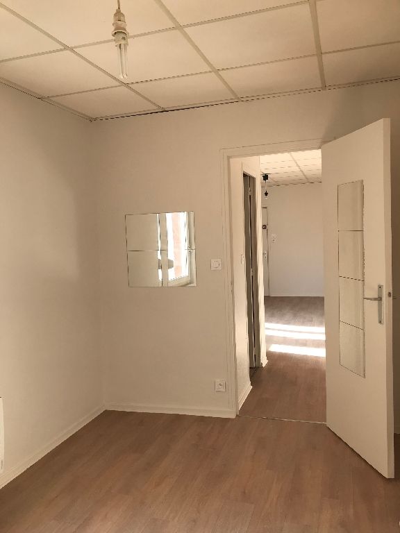 Appartement  à vendre  à Reims 2 pièce(s) 29.7 m2
