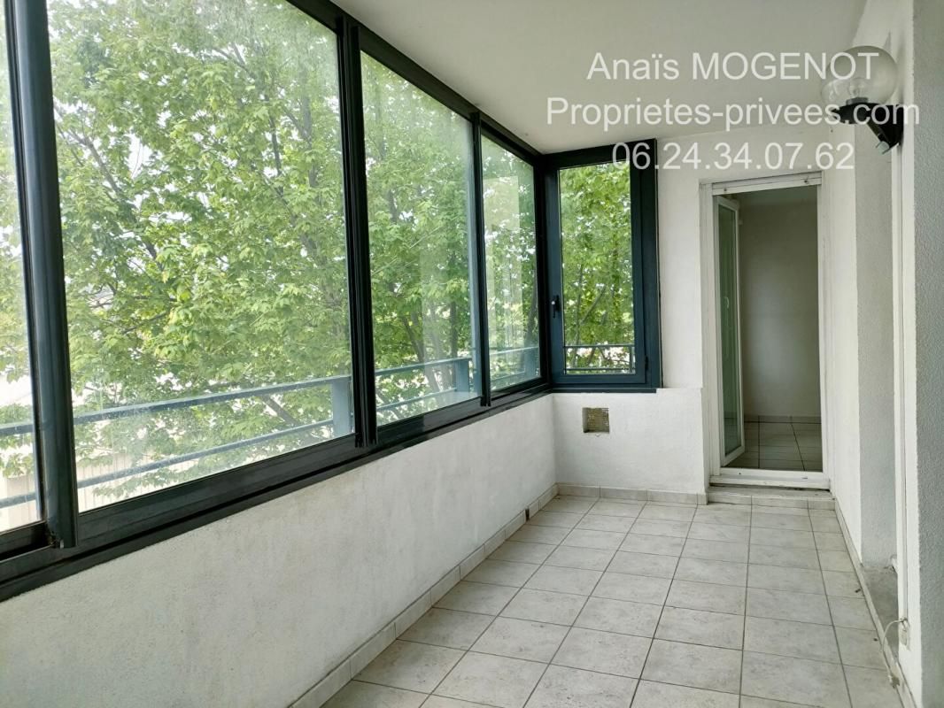 Appartement Toulon 3 pièce(s) 53.59 m2