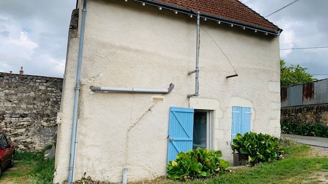86270-Charmante Maison de Village avec Jardin et Possibilité Locative à proximité de La Roche-Posay