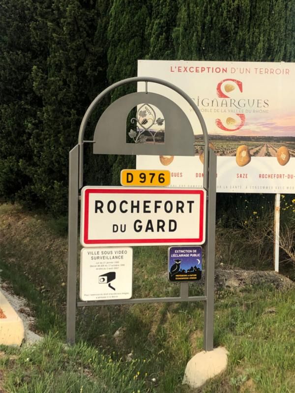 ROCHEFORT-DU-GARD Terrain constructible Rochefort Du Gard 817 m2 201000 1