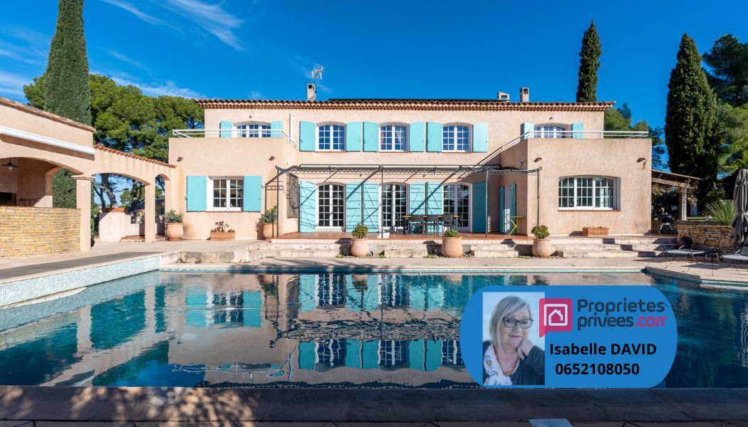 Villa - Sanary Sur Mer - 9 pièce(s) , 270 m2 avec piscine