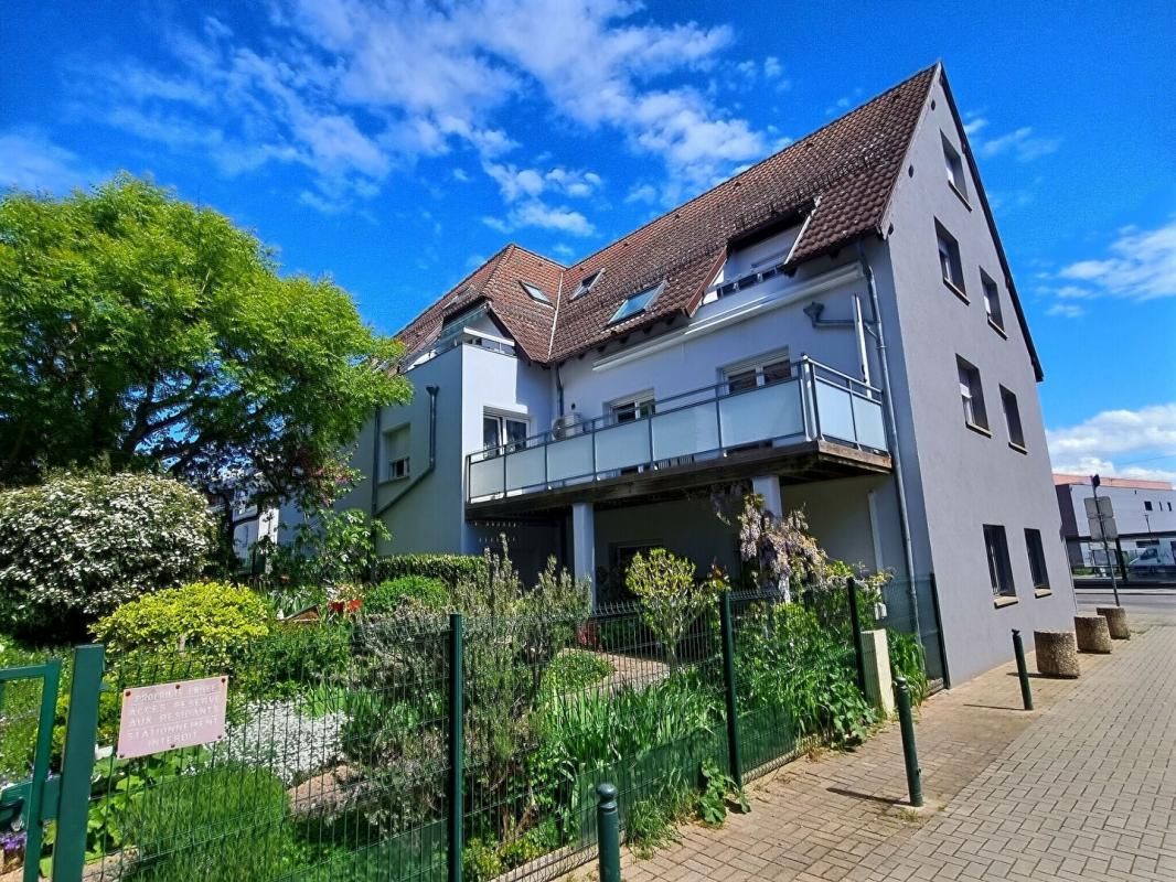 Superbe appartement rénové de 156 m² à Bischheim - Emplacement de choix avec vue sur les espaces verts et accès direct tramway