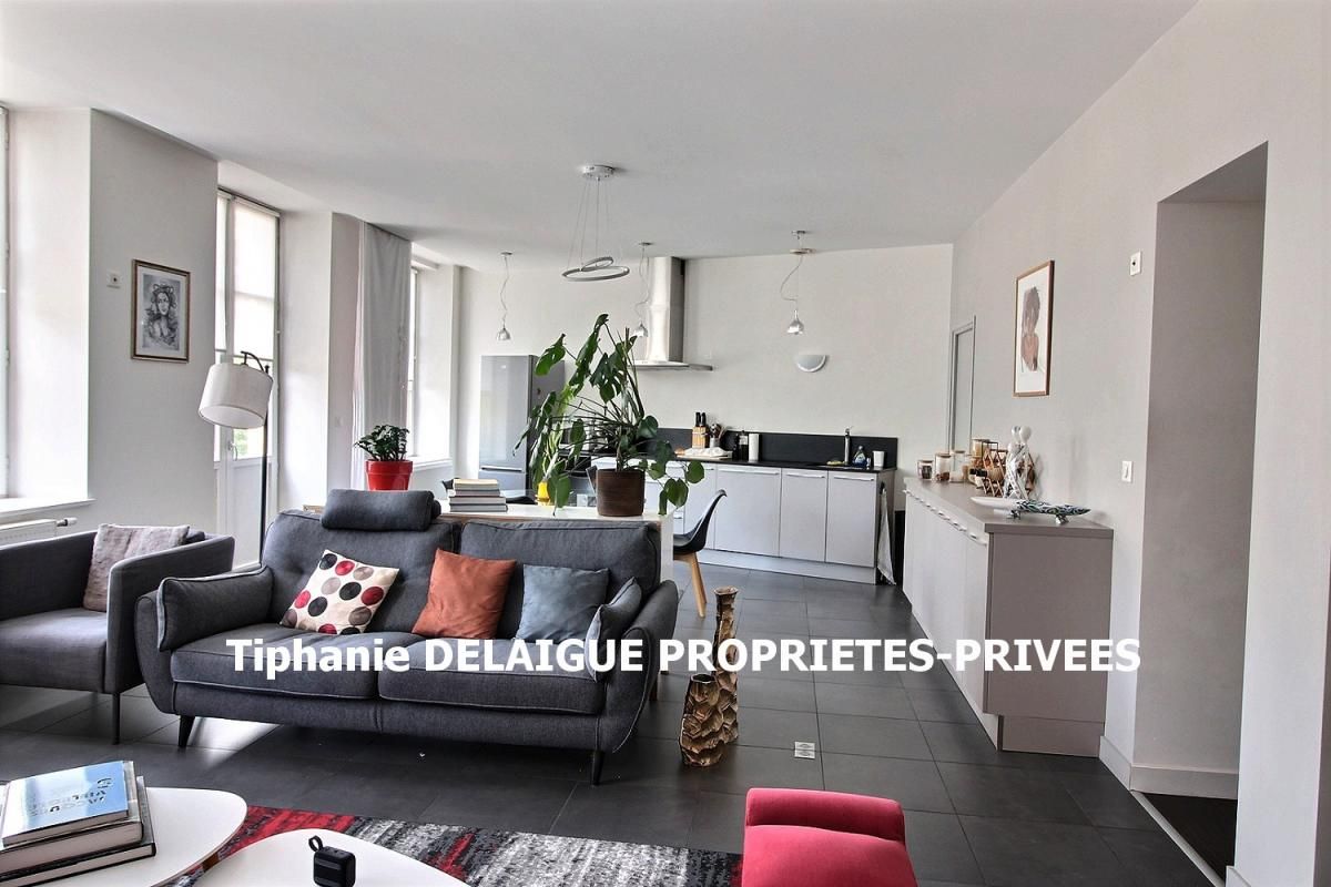 Locatif ou résidence principale à Saint Etienne place Chavanelle 42000 Appartement de standing 120 m² 3 chambres