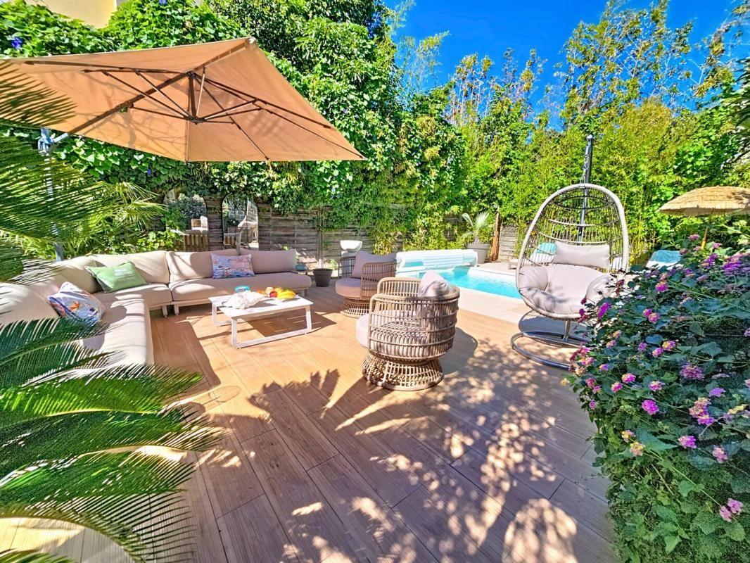 MARVIVO - Villa citadine, 172 m², 5 chambres dt 1 rdc, piscine et garage