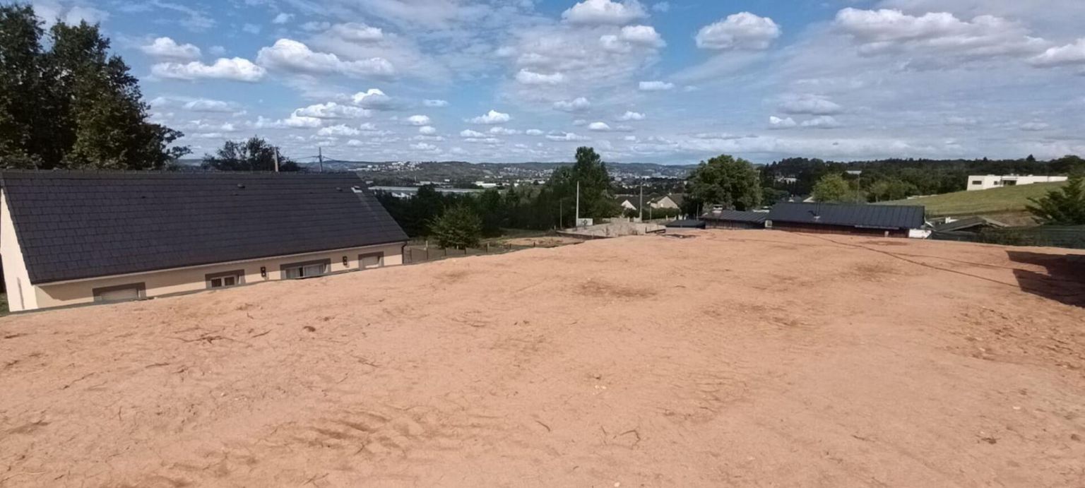 NOUVEAUTE PROPRIETES PRIVEES : Brive OUEST Terrain PLAT constructible de 500 m2