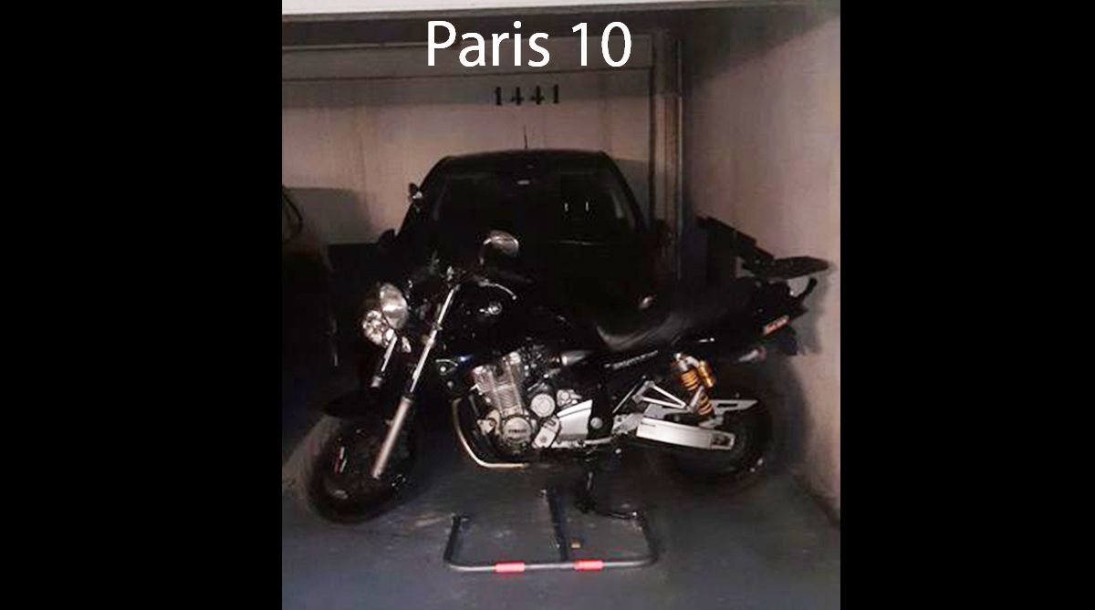 Place de parking - Gare de l'Est / Canal Saint-Martin - Paris 10ème  -12,5m2