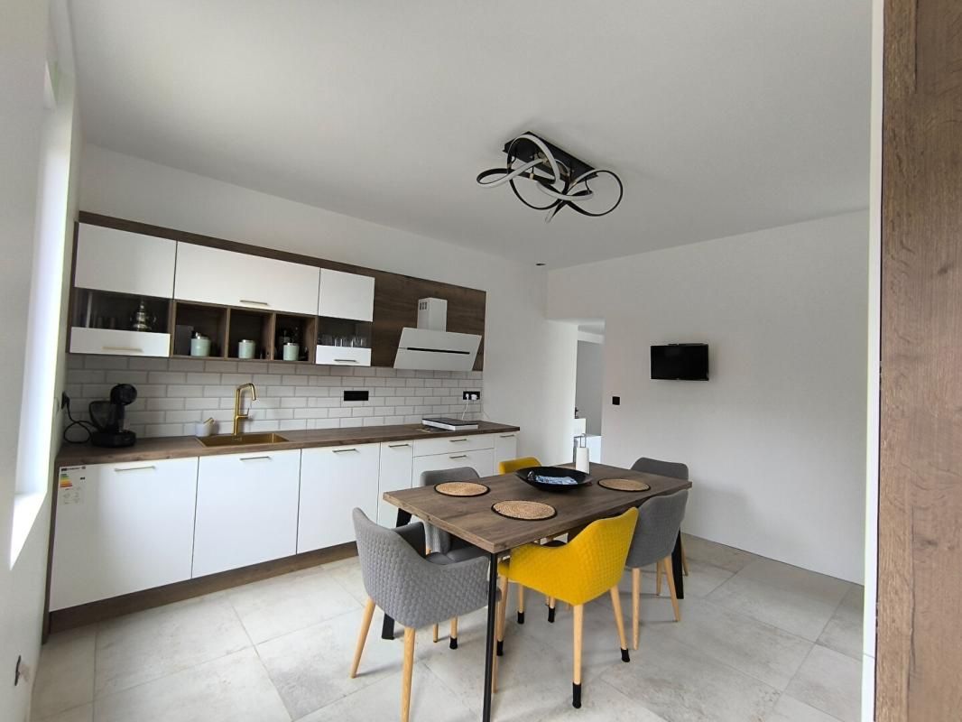 QUIERY-LA-MOTTE Corps de ferme Quiery La Motte 6 pièce(s) 200 m2 4