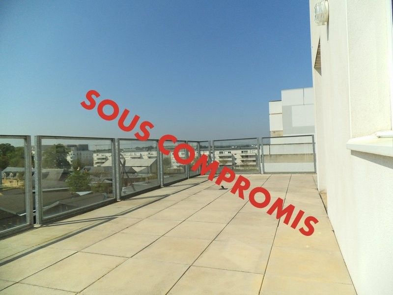 DUPLEX type T5 d'environ 105 m²