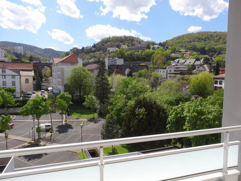 Chamalières, 2 pièces rénové proche des Thermes