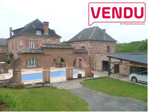 PROPRIETE RARE AVEC PISCINE