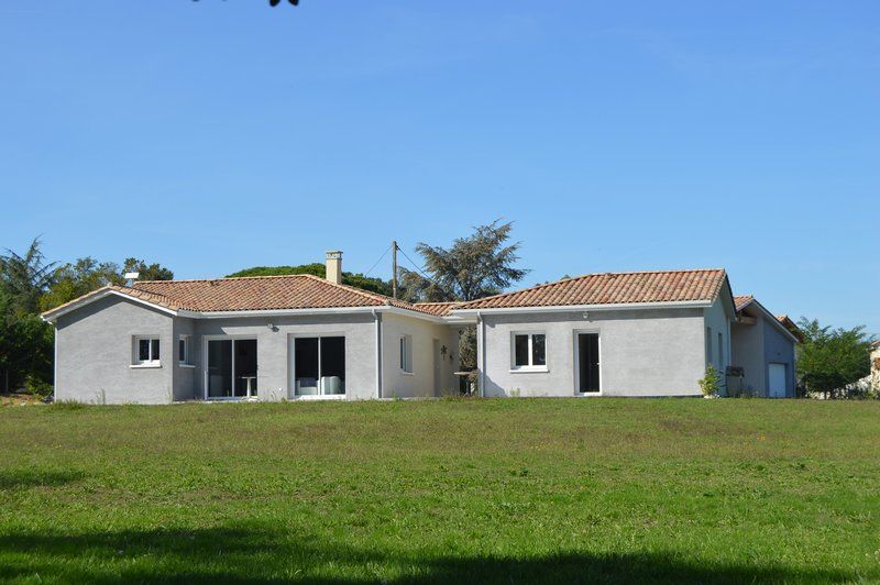 Maison 150m² - plain pied - 3 chambres et 1 bureau