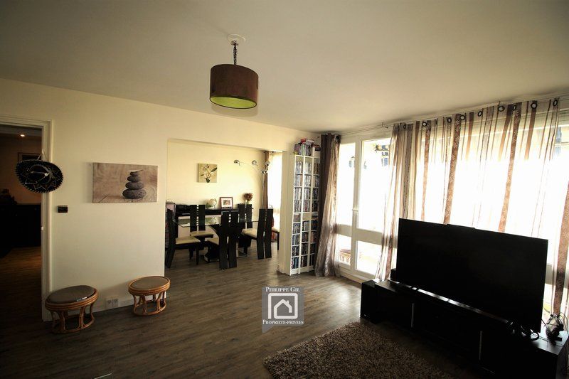 Appartement F5 94.5m² vue degagée quartier centre