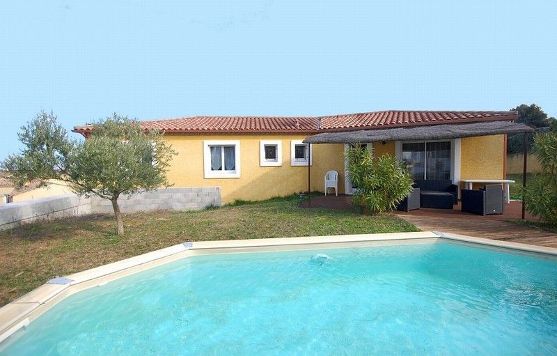 VILLA PLAIN-PIED 4 FACES   GRAND GARAGE PISCINE