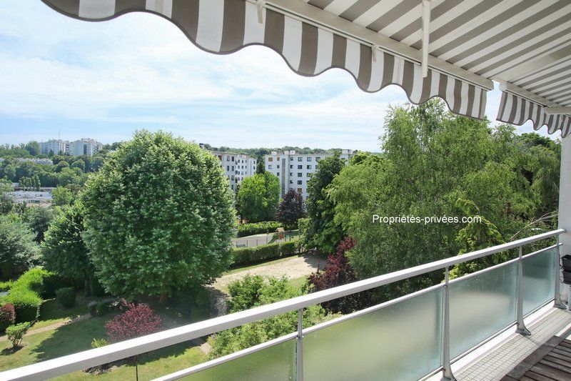 Ville d'Avray 92410, 5-6 pièces avec balcon