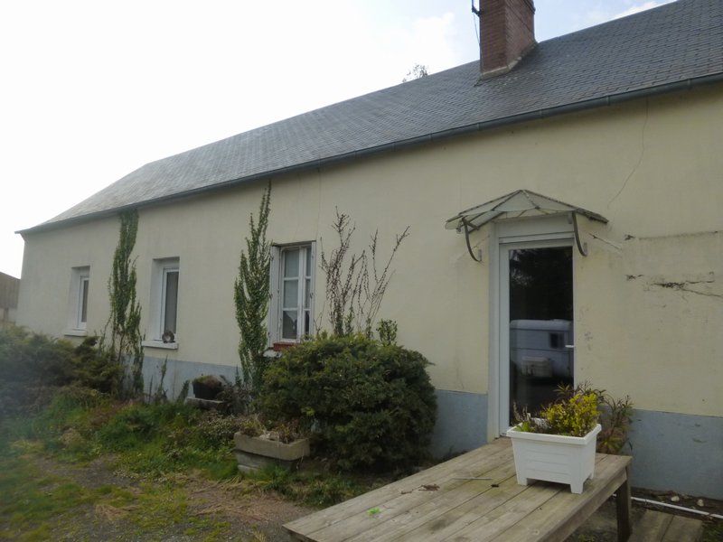CHATELAIN - Fermette 120 m² avec dépendances