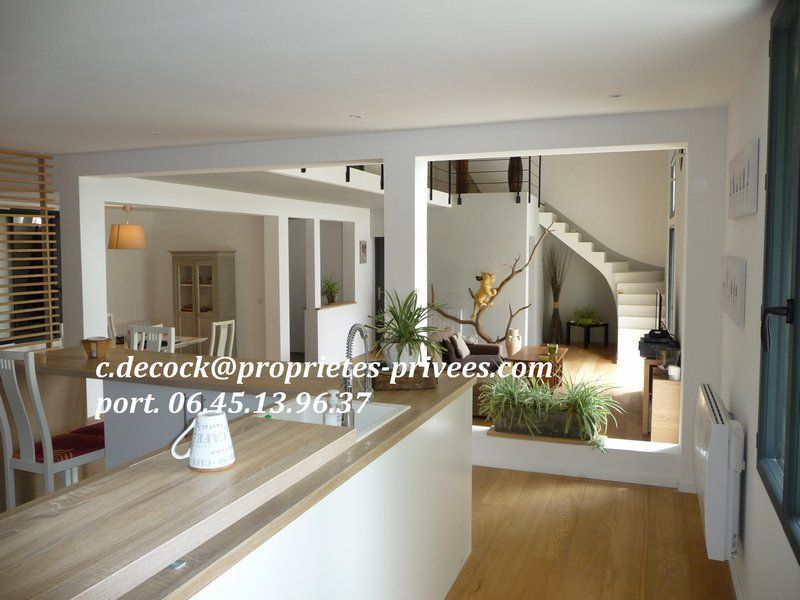 RENOVATION DE QUALITE POUR CETTE ANCIENNE DEMEURE