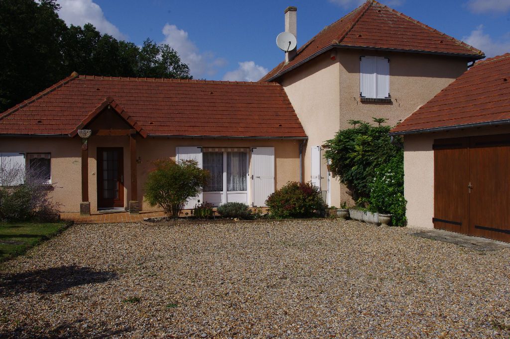 La M De Nonancourt 27320 MAISON 3 ch 197 581 £ HAI