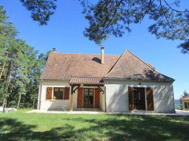 24580 PLAZAC : MAISON SUR GRAND TERRAIN