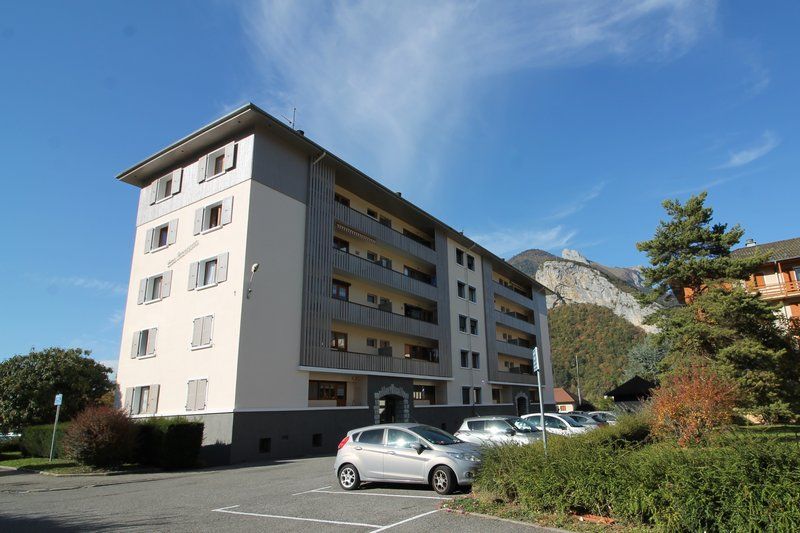 Vente T4 75 m² FAVERGES (74210) 158000