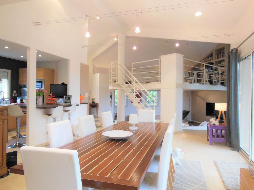 Maison Aussonne 7 pièces 250 m2