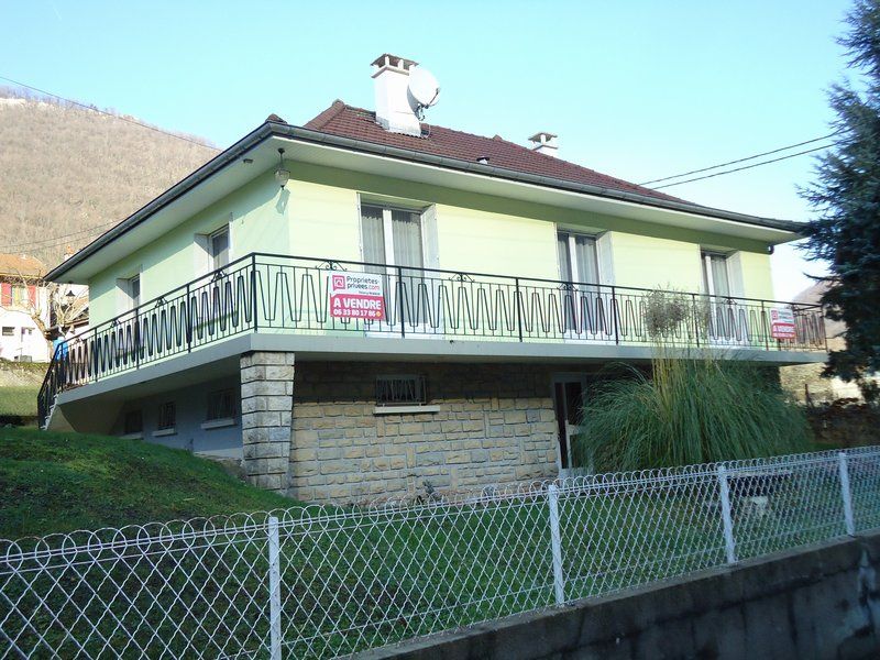 Maison 5 pièces, sur terrain de 800 m²- LAISSEY