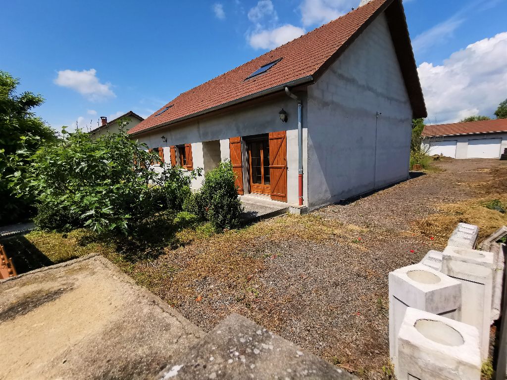 Maison spacieuse 243M² de 8 chambres