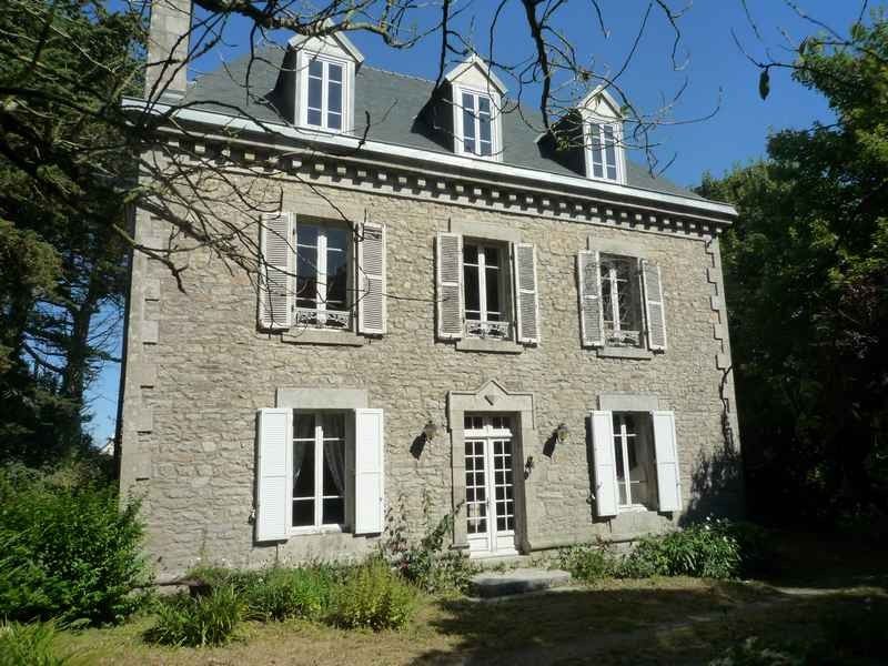 Maison - 13 piece(s) - 214 m2