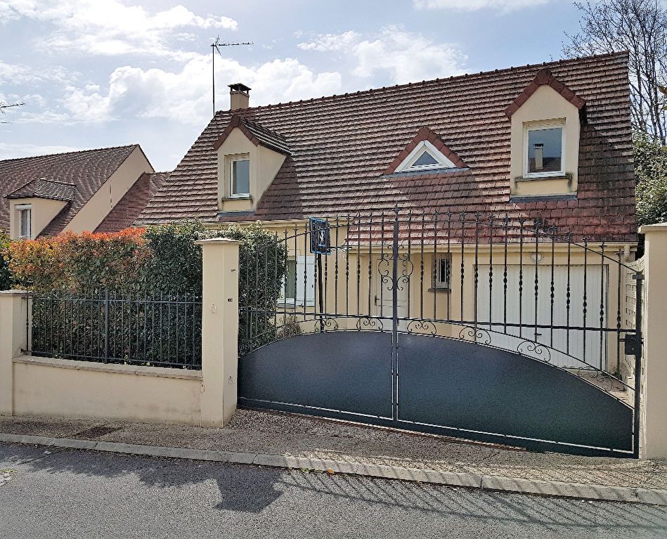 91330-Yerres- Maison 5 pièces-3 chambres / terrain de 502 m²