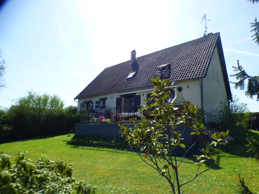 MUZY 27650 Maison individuelle -157 m2 - 1 étage - 3 chambres (possibilité 5) - Sous sol total - Terrain - 218 000 HAI