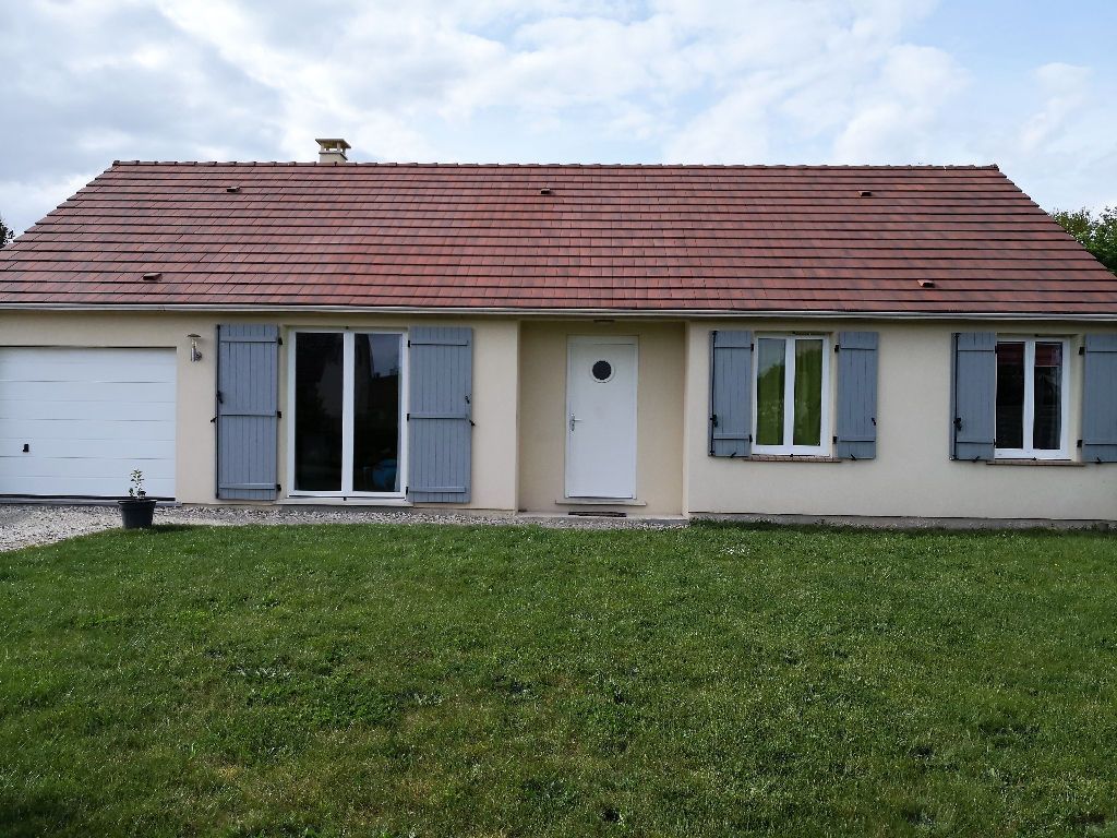 Maison St Remy Sur Avre - 5 pièce(s) 100 m2 - 3 Chambres - Terrain