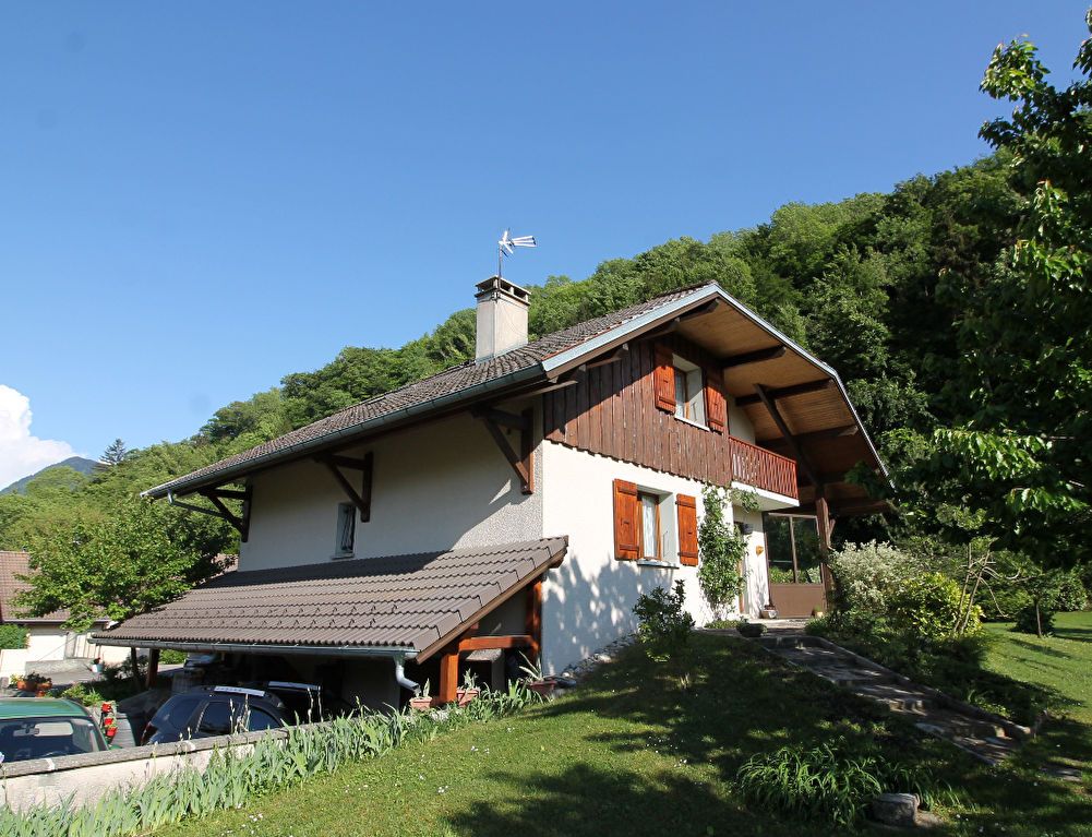 Maison - Faverges (74210) - 310 000 - 4 chambres - 121 m² environ