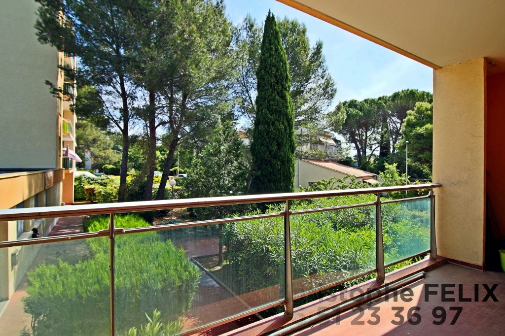 T4 - 92m² - Terrasse - Pinède