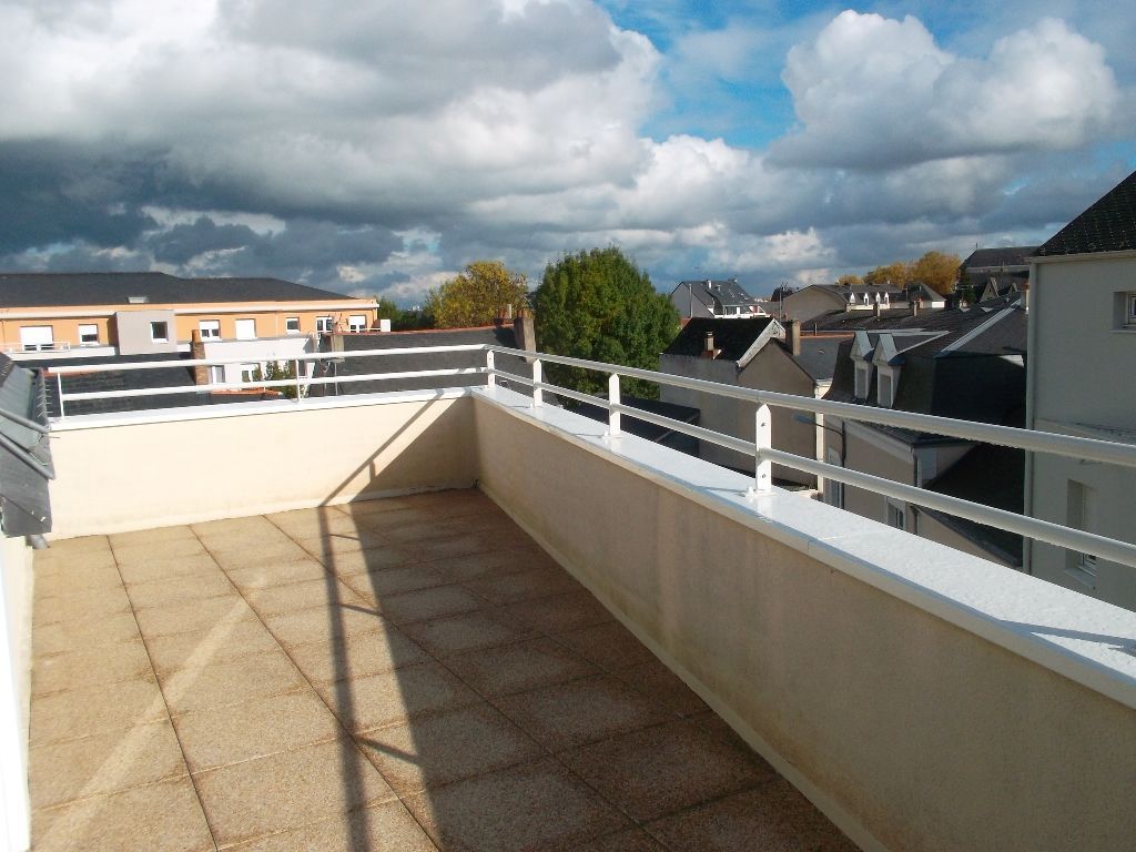 APPARTEMENT  duplex TYPE 5  loggia et 2 terrassses