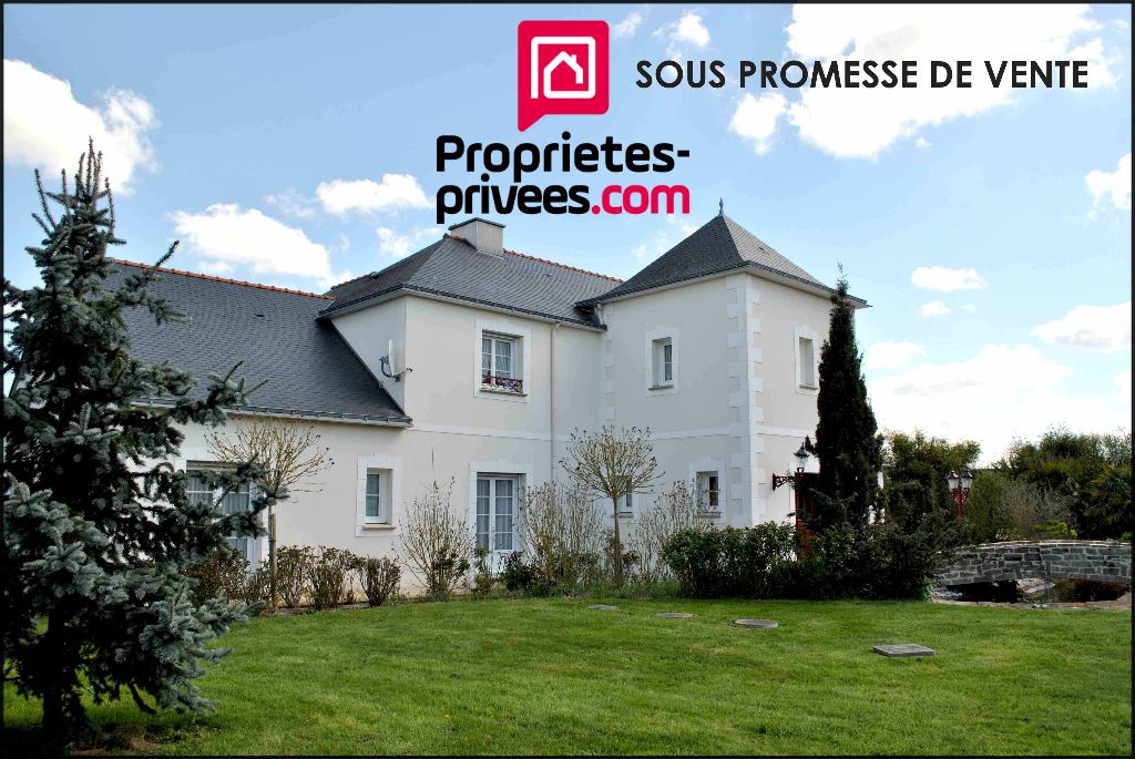 Maison  8 pièce(s) 269.71m²