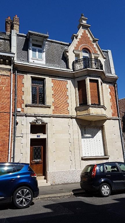 BELLE MAISON BOURGEOISE HYPER CENTRE