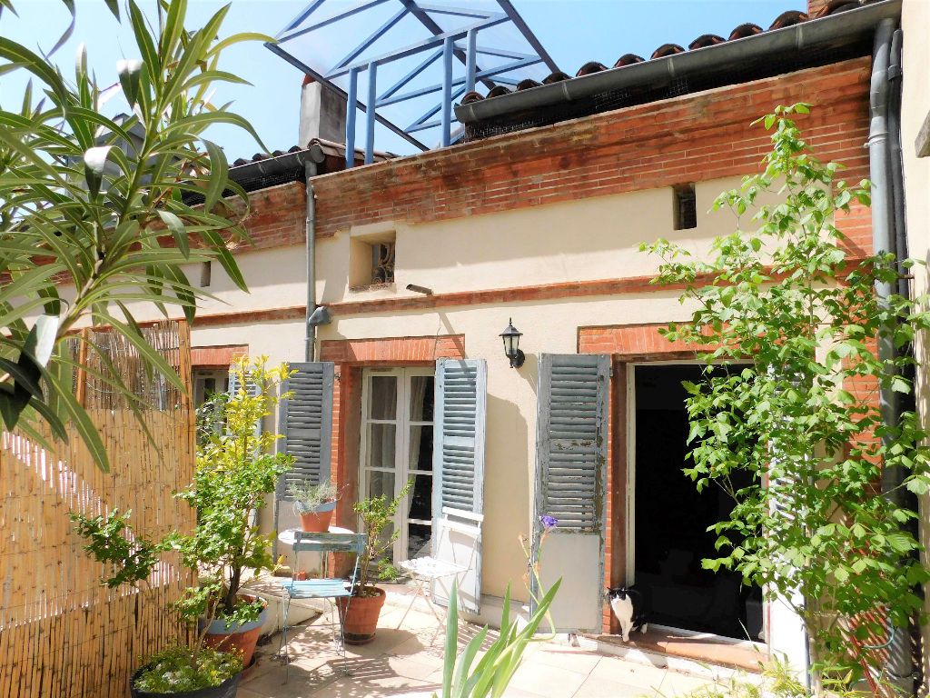 Appartement 6 pièces de 174 m²avec terrasses et parking