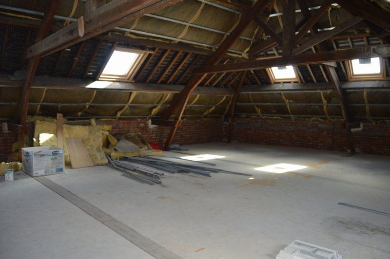 Appartement 95 M2 a aménager 84 990