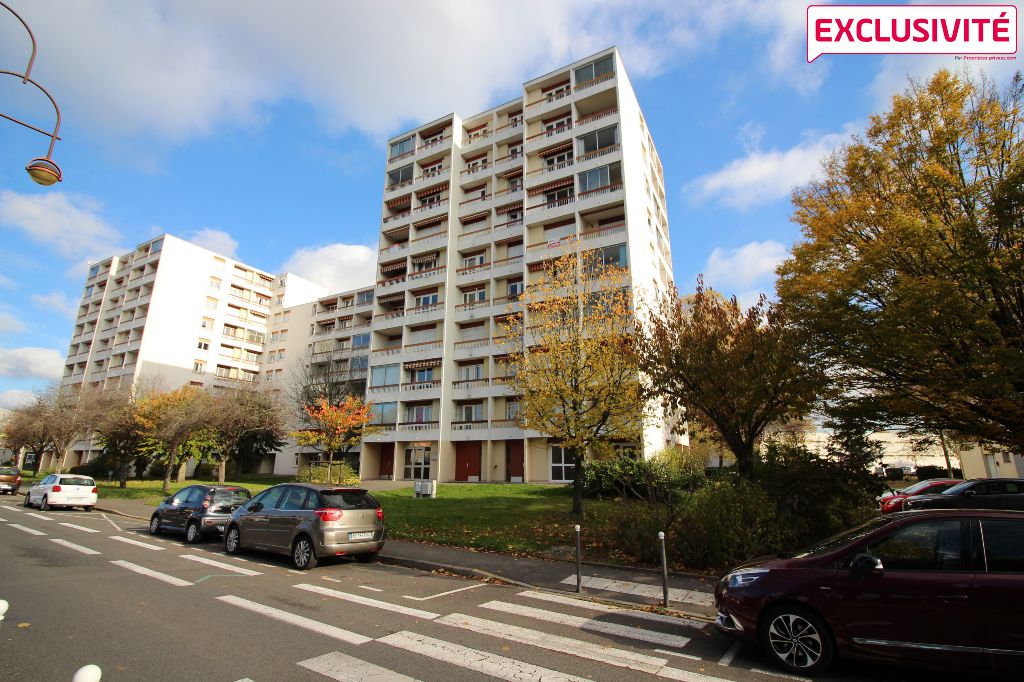 Appartement F4 proche TRAM et commerces