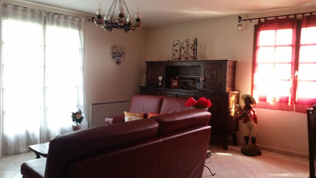 28380 SAINT REMY SUR AVRE, 5 pièces, 3 chambres, au prix de 176 783 HAI