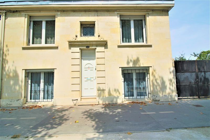 MAISON BACALAN 6 PIECES 140 M2
