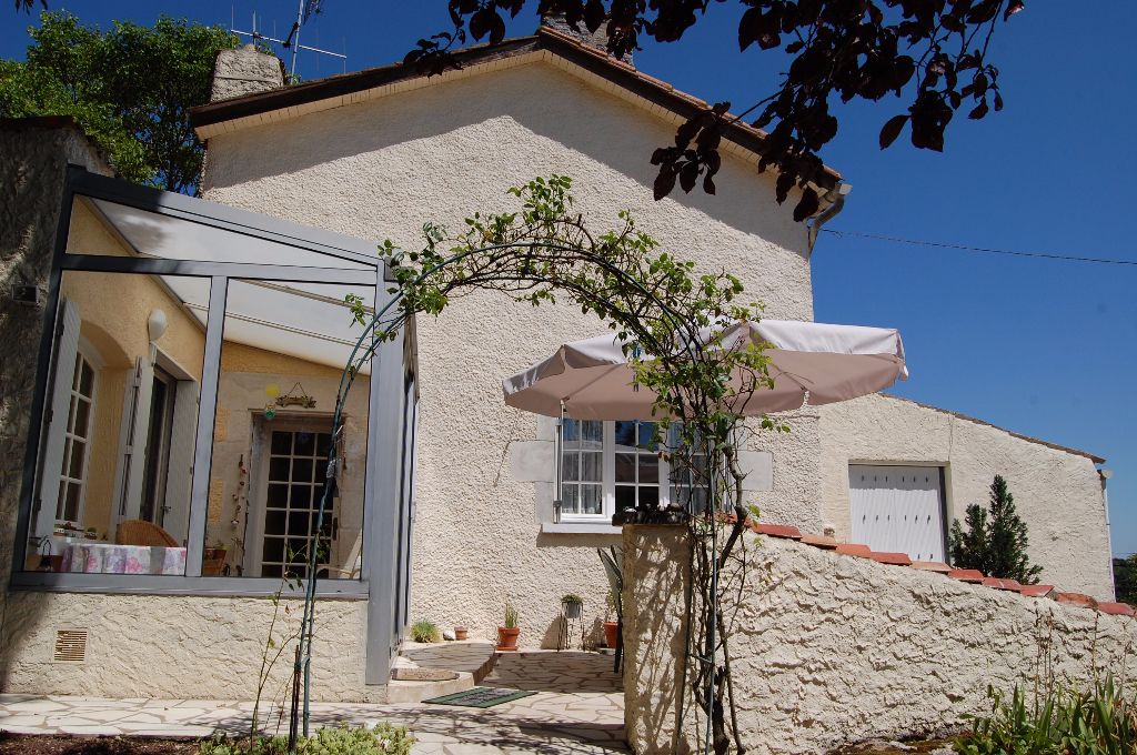 Vente maison 199m² Sérigné 85200 155 000