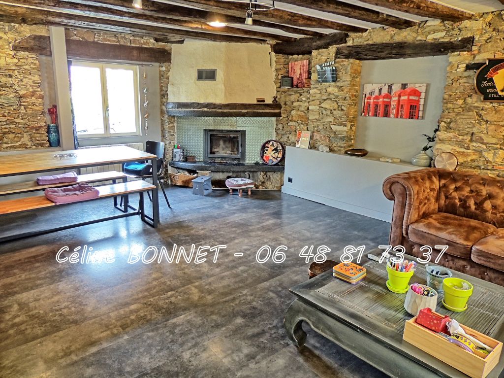 Longère rénovée 203m², 5 chambres