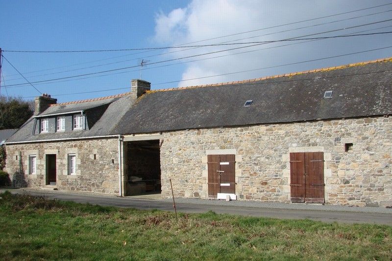 Coadout Longère en Pierres à restaurer 35 000