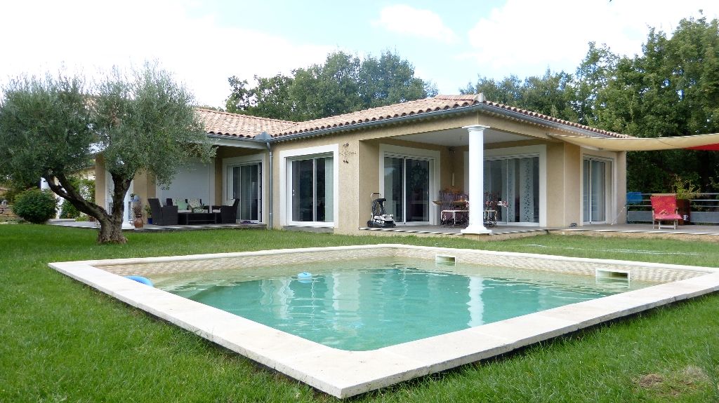 Villa de prestige Boisset Et Gaujac 8 pièce(s) 175 m2