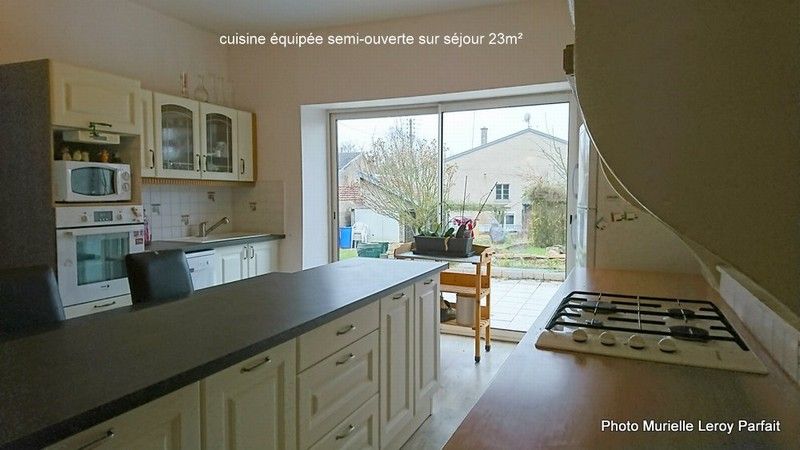 55190 Pagny sur Meuse/ 8 pièce(s)/6 CH/250 m2/180 000