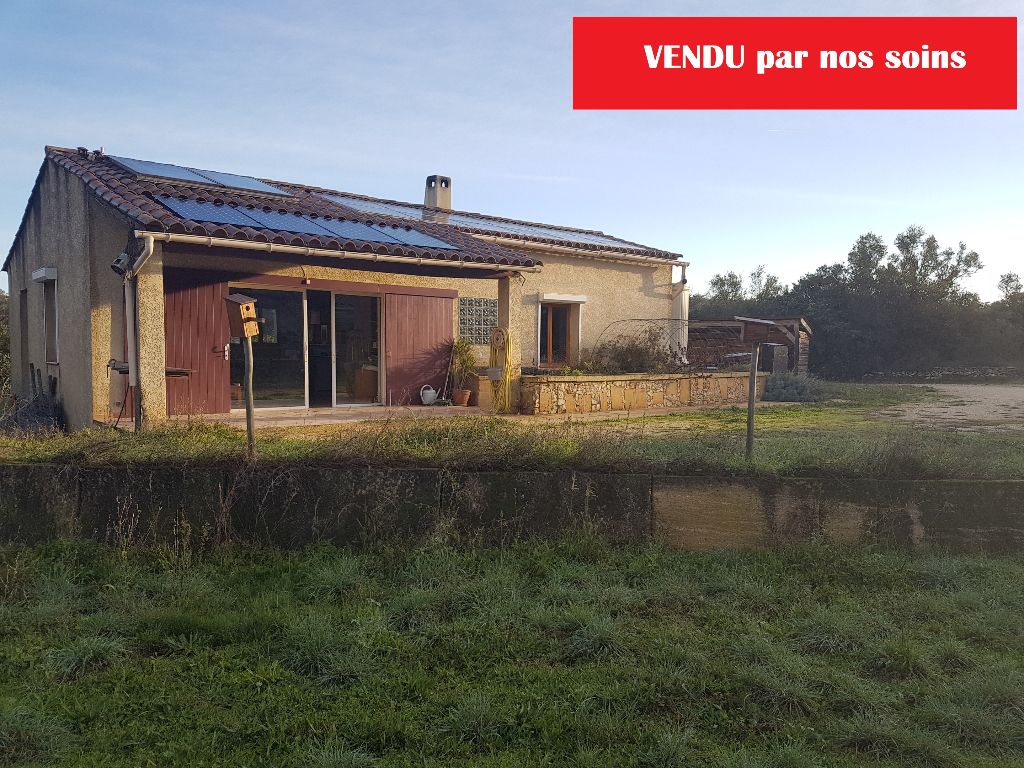 Villa au calme sur 1758m² de terrain