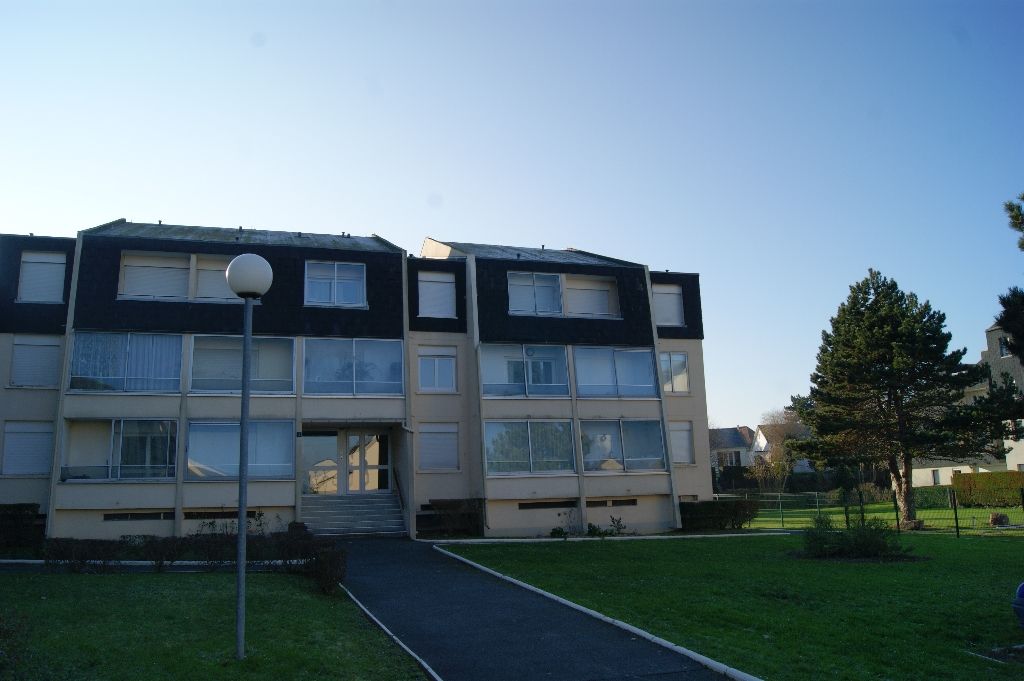 Appartement F2 proche plage à Courseulles Sur Mer