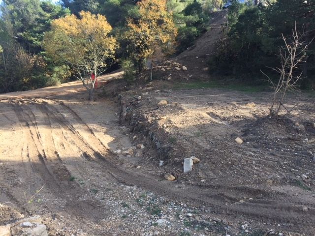 Terrain Plan D Aups Sainte Baume 1250 m2