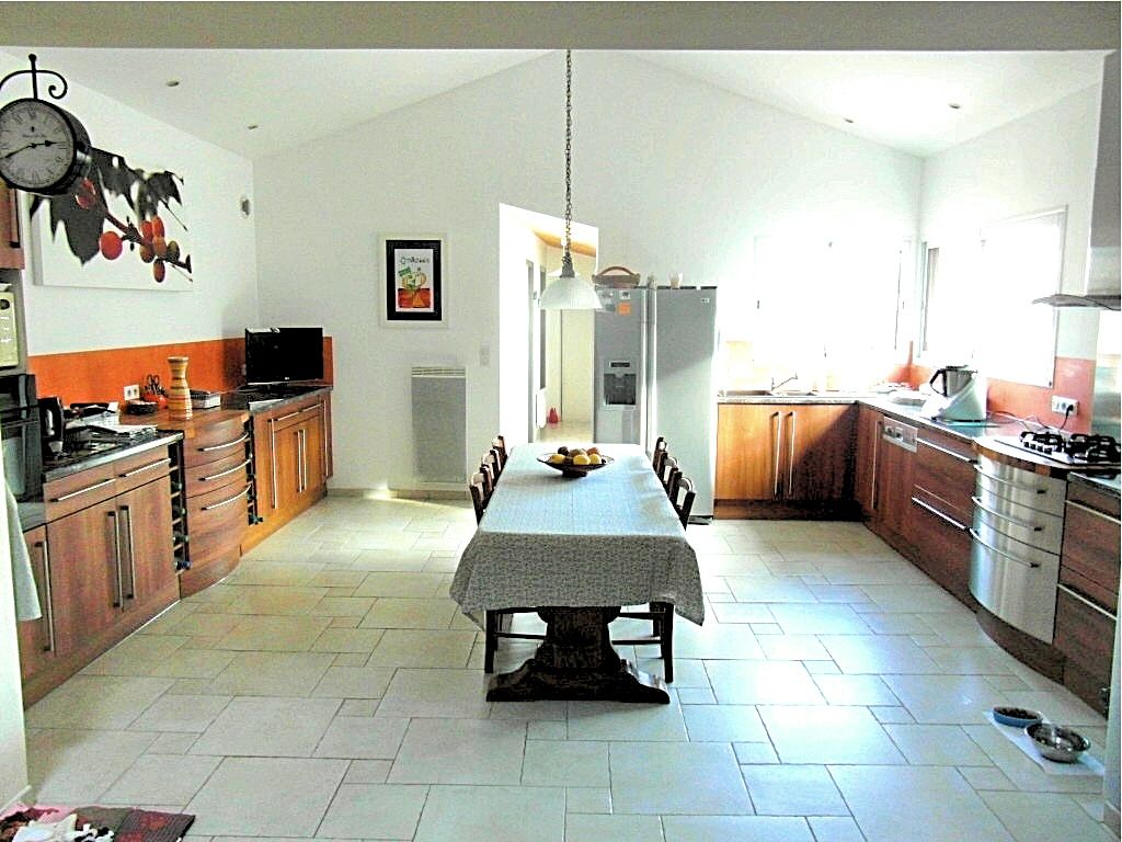 SECTEUR LUCON LONGÈRE RÉNOVEE AVEC PISCINE