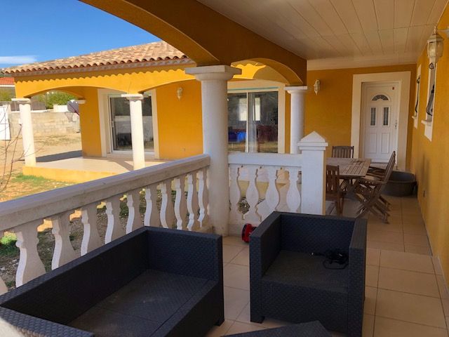 Villa 8 pièce(s) 6 chambres 234 m2